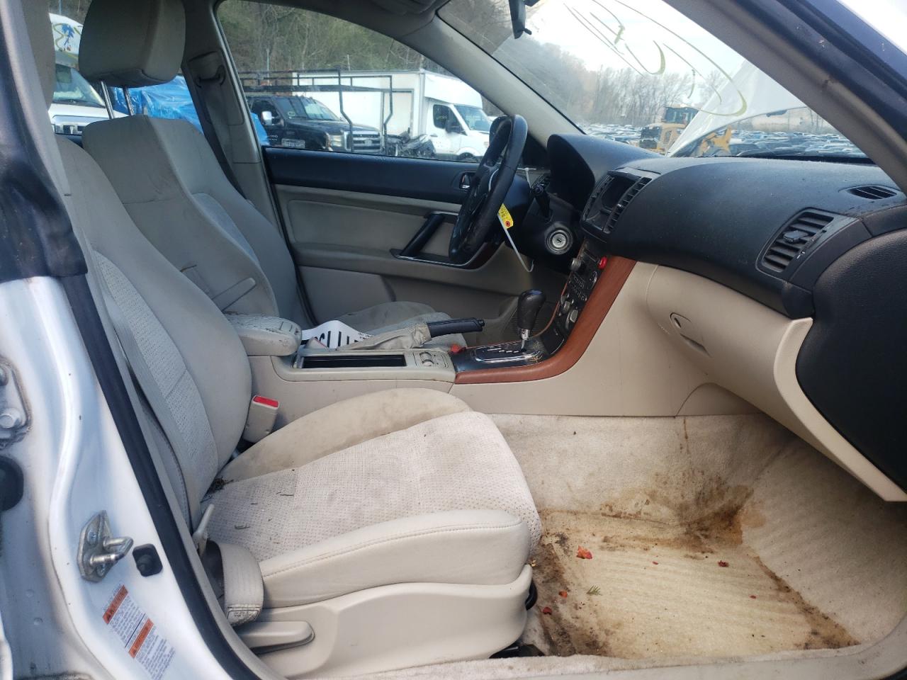 Photo 5 from auction – 2006 SUBARU LEGACY OUT with VIN 4S4BP61C267347549