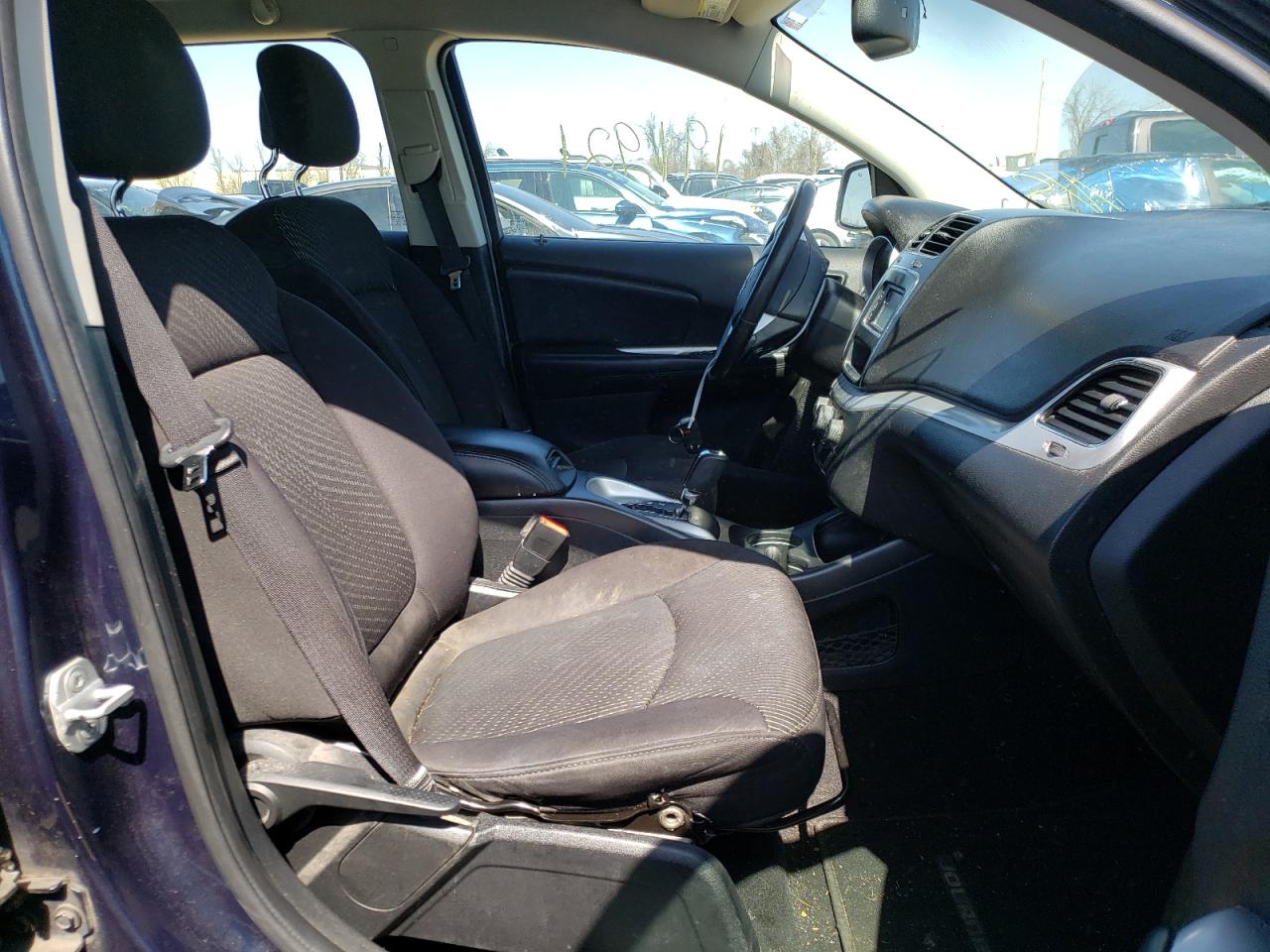 Photo 5 from auction – 2014 DODGE JOURNEY SE with VIN 3C4PDCAB0ET104275