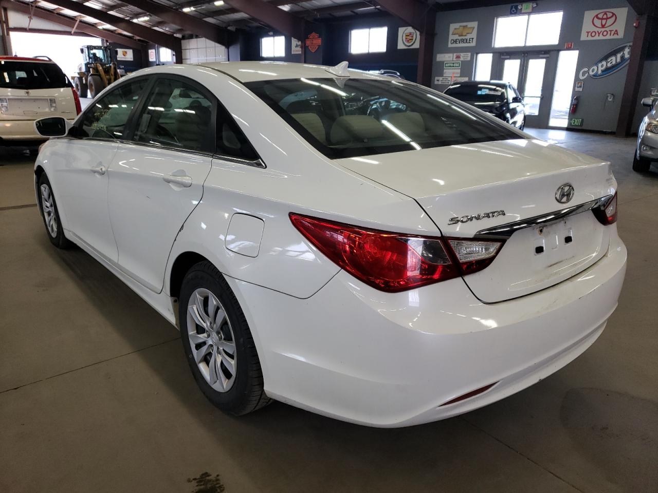 Photo 3 from auction – 2011 HYUNDAI SONATA GLS with VIN 5NPEB4AC9BH065130