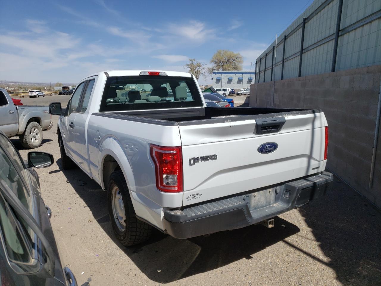 Photo 3 from auction – 2016 FORD F150 SUPER with VIN 1FTEX1C84GFA37987