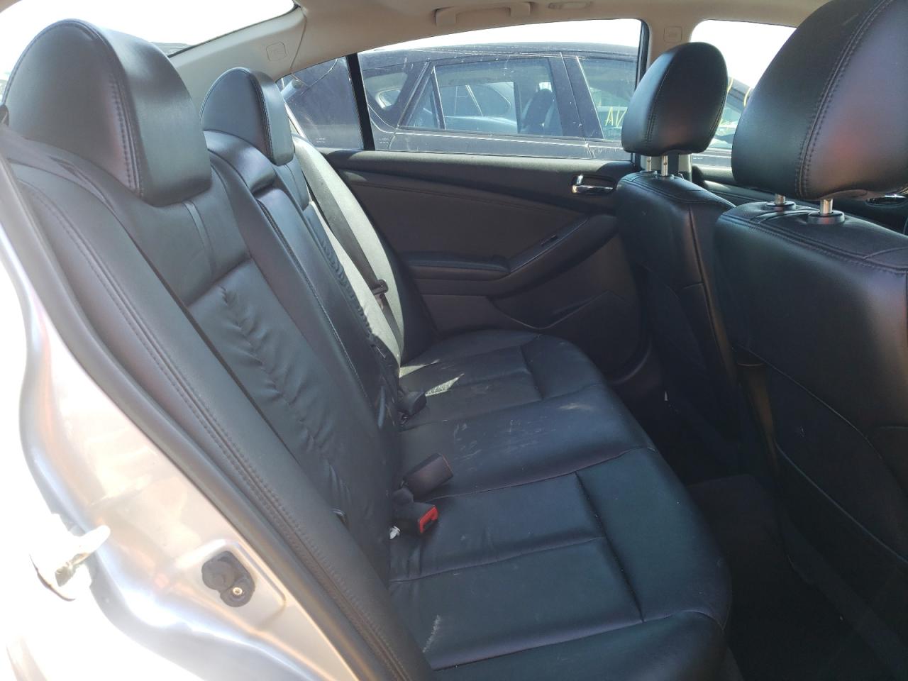Photo 6 from auction – 2011 NISSAN ALTIMA SR with VIN 1N4BL2AP9BN431598