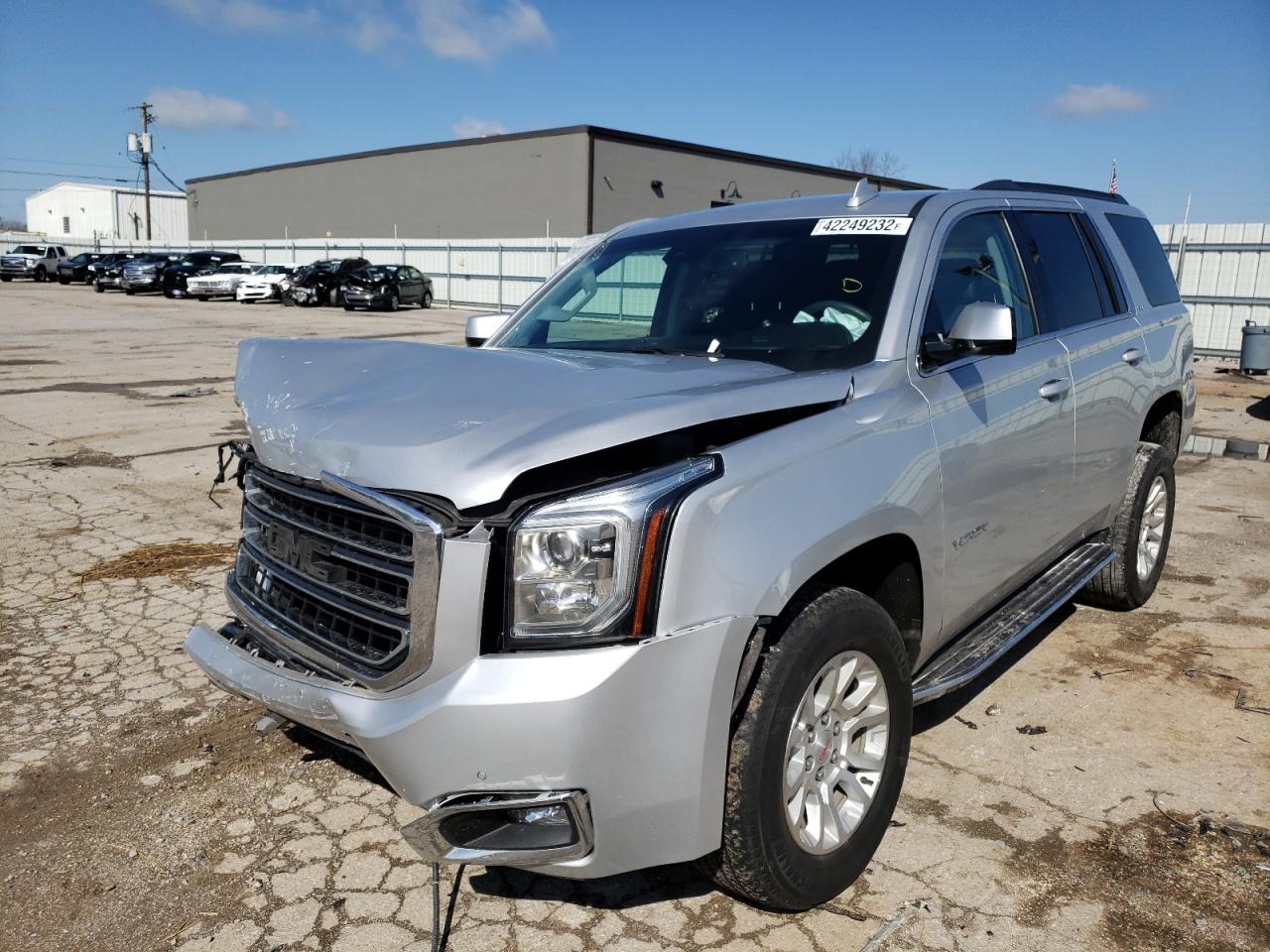 Photo 2 from auction – 2017 GMC YUKON SLT with VIN 1GKS2BKC2HR375874