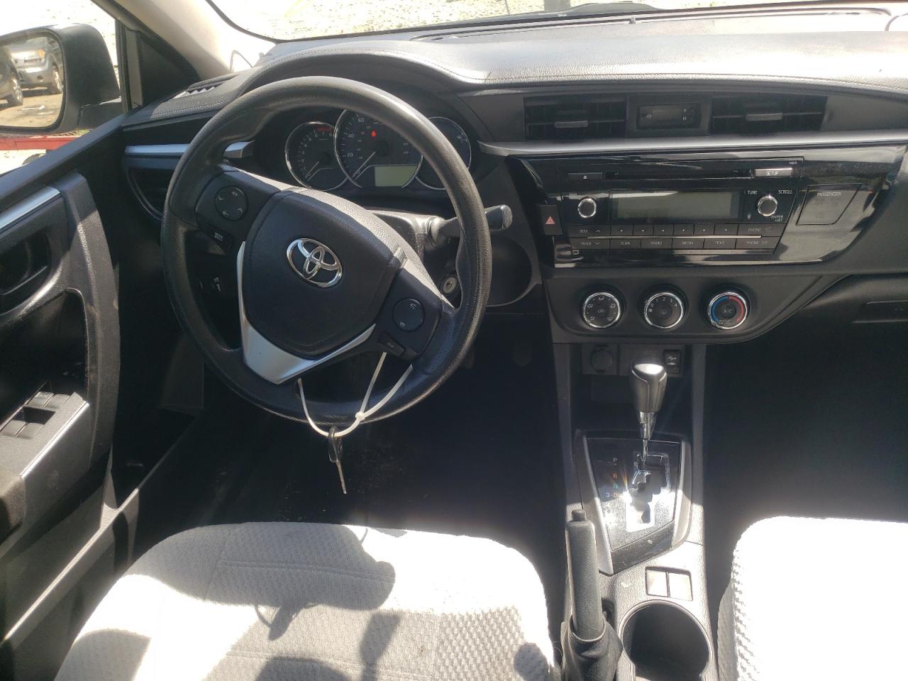 Photo 9 from auction – 2015 TOYOTA COROLLA L with VIN 2T1BURHE0FC365097