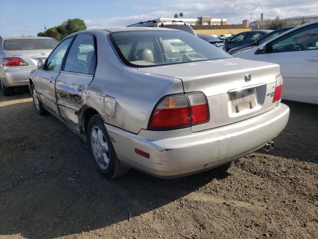 Photo 3 from auction – 1997 HONDA ACCORD EX with VIN 1HGCE6676VA021296