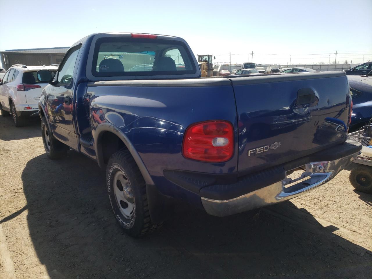 Photo 3 from auction – 1998 FORD F150 with VIN 2FTZF0821WCA59054