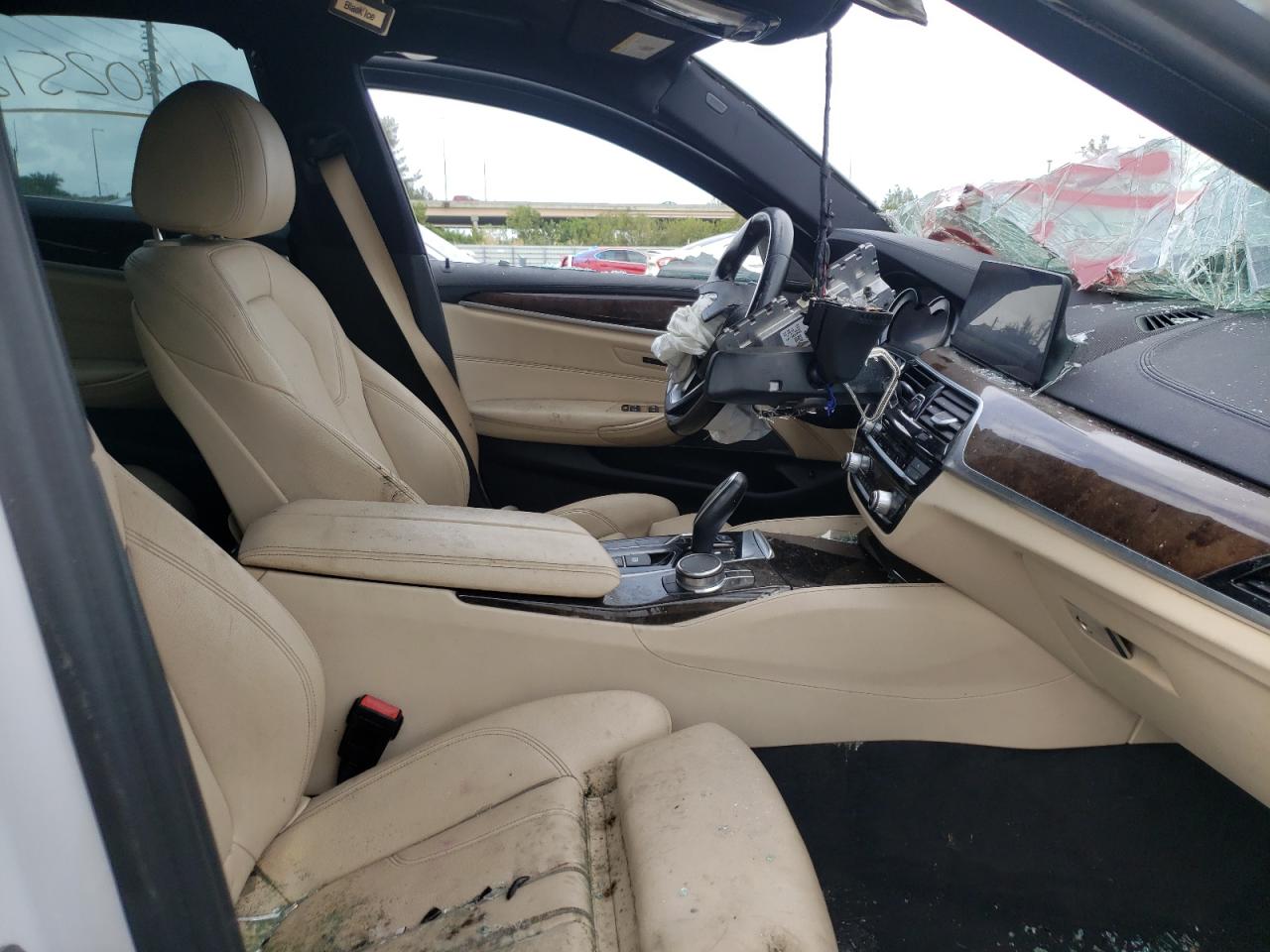 Photo 5 from auction – 2017 BMW 530 I with VIN WBAJA5C37HG456582