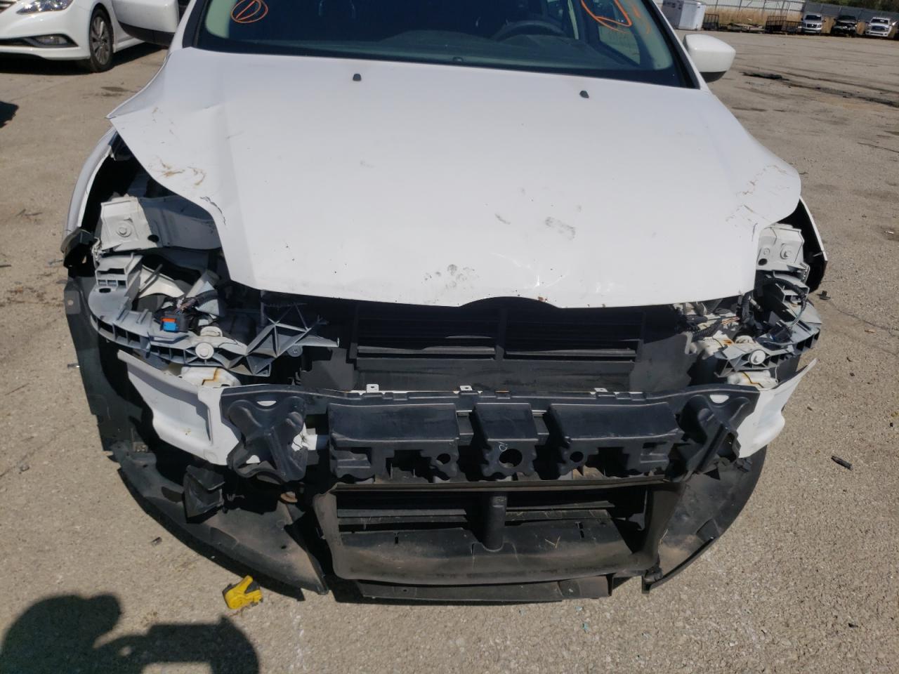 صورة رقم 19 من المزاد - 2012 FORD FOCUS SE مع VIN 1FAHP3K20CL300256