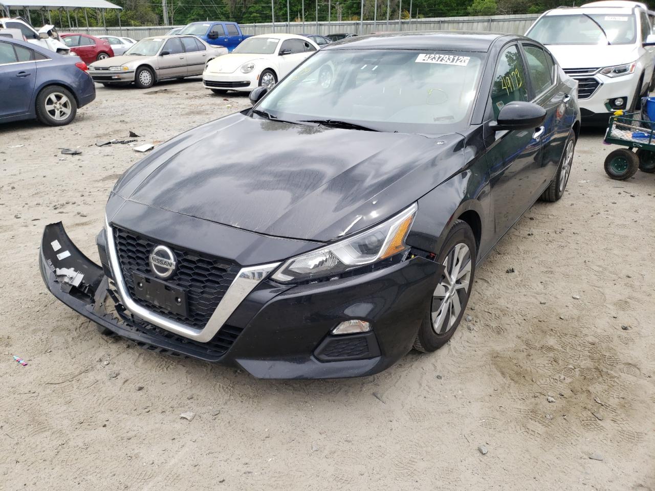 Photo 2 from auction – 2020 NISSAN ALTIMA S with VIN 1N4BL4BV4LC234182