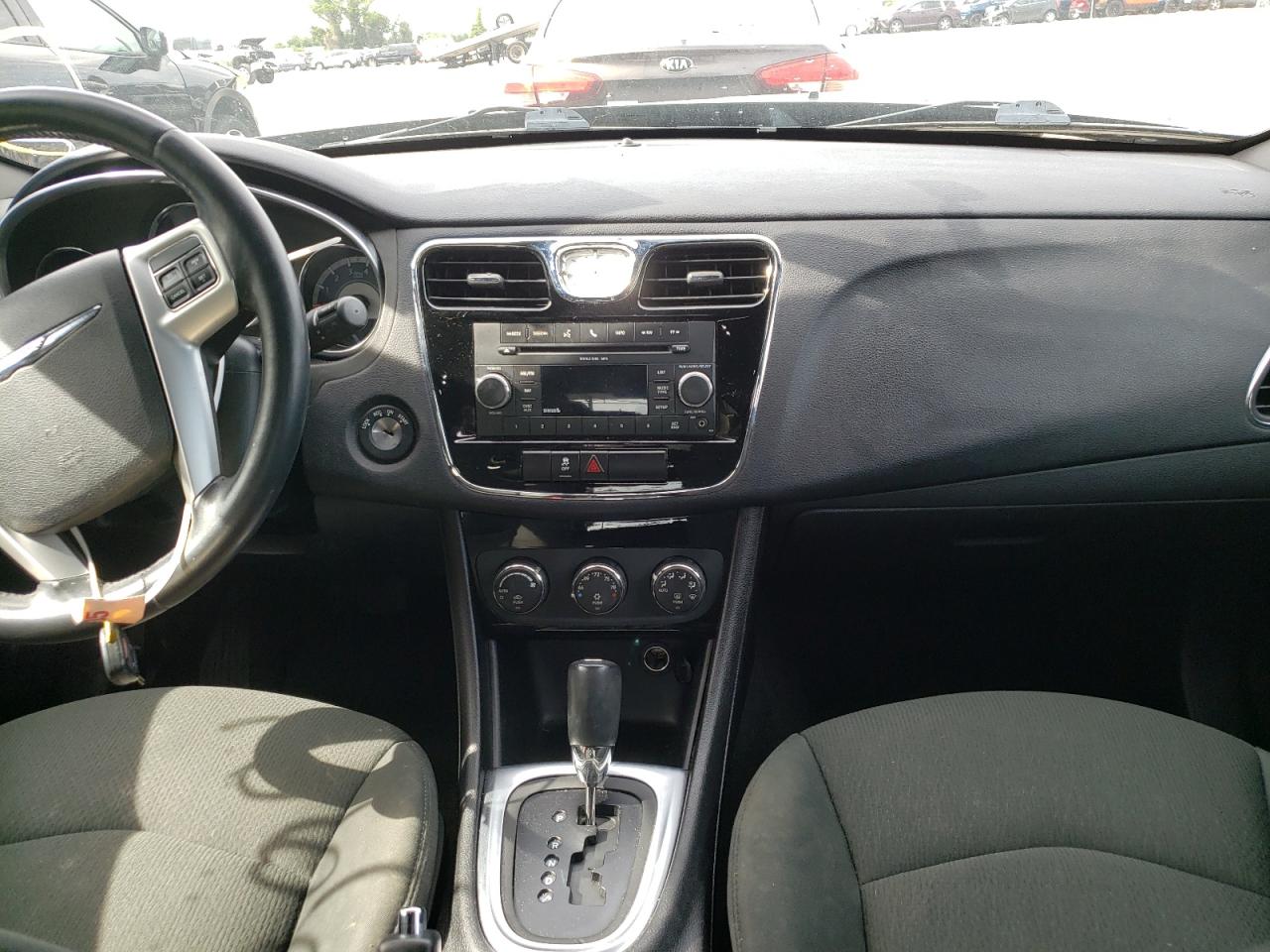 Photo 9 from auction – 2011 CHRYSLER 200 TOURIN with VIN 1C3BC1FB1BN604407
