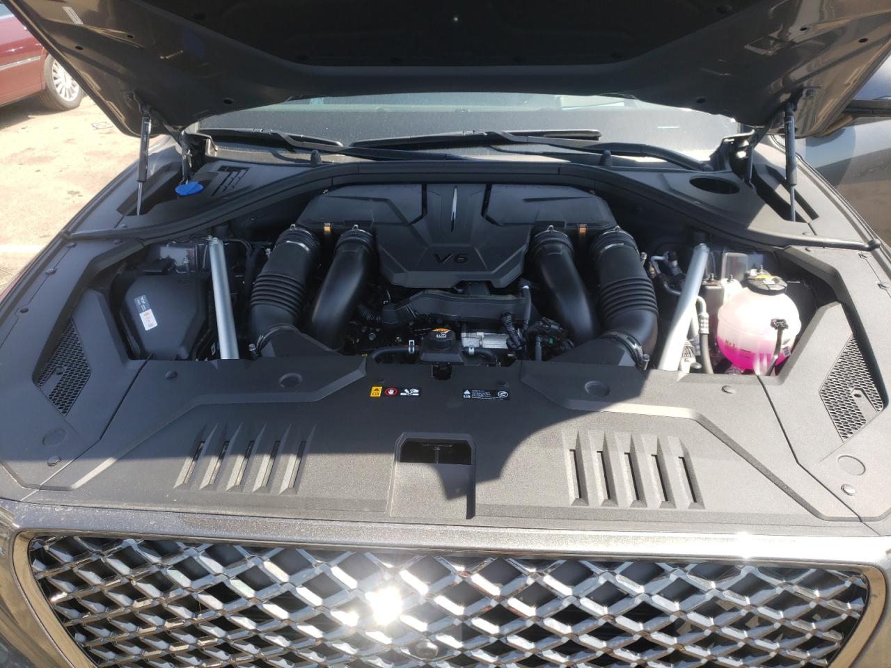 Photo 7 from auction – 2022 GENESIS GV70 BASE with VIN KMUMCDTC6NU039209