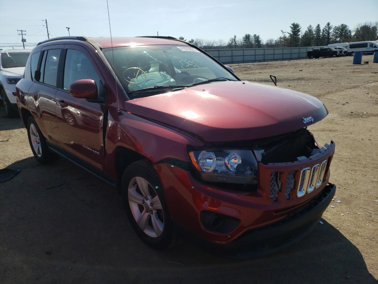 JEEP COMPASS LA 2015 with VIN 1C4NJCEB5FD236112 - Photo from auction