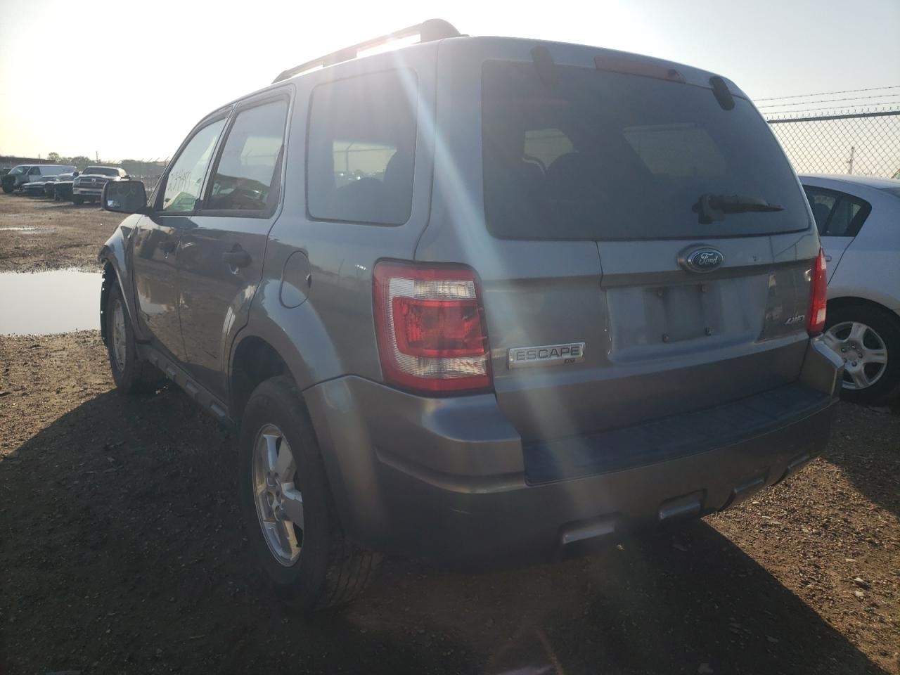 Photo 3 from auction – 2008 FORD ESCAPE XLT with VIN 1FMCU93188KE59993