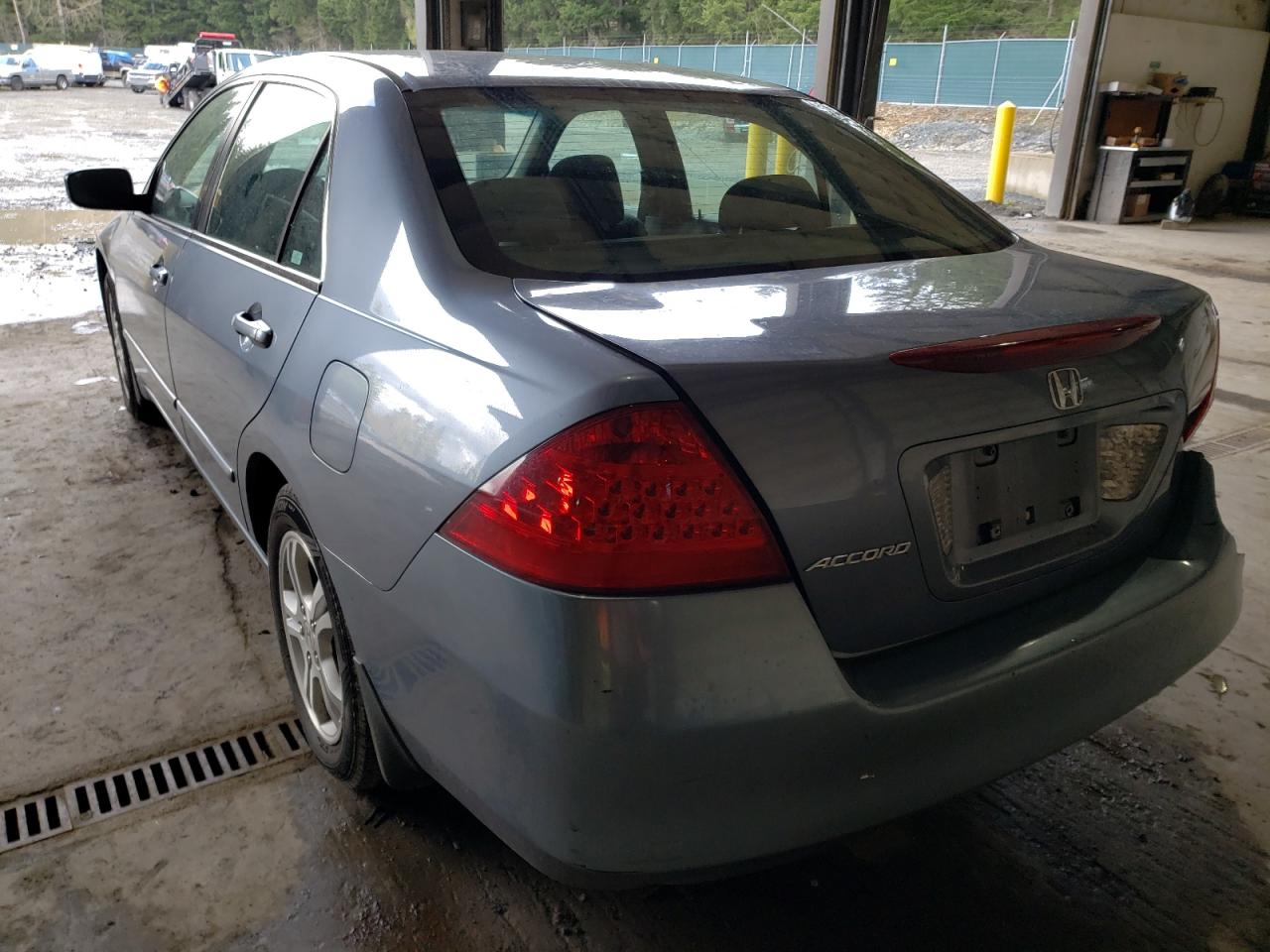 Photo 3 from auction – 2007 HONDA ACCORD se with VIN 1HGCM55397A064674