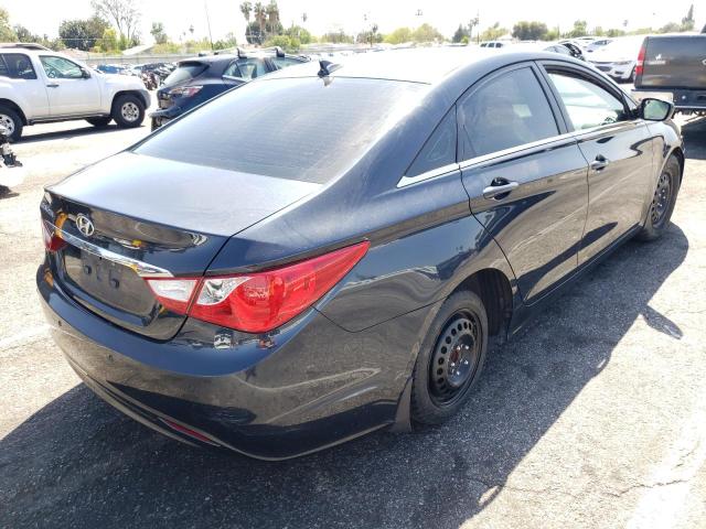 Photo 4 from auction – 2012 HYUNDAI SONATA GLS with VIN 5NPEB4AC8CH419933