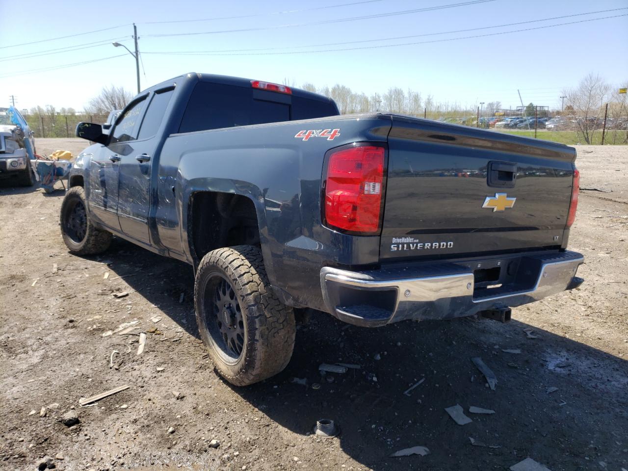 Photo 3 from auction – 2017 CHEVROLET SILVERADO with VIN 1GCVKREC5HZ237078