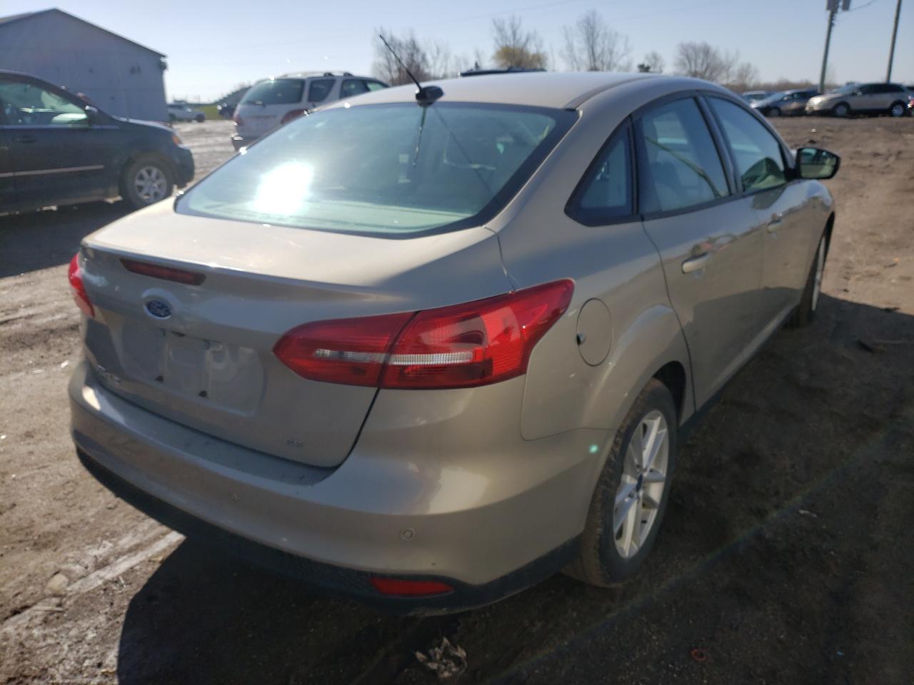 Photo 4 from auction – 2016 FORD FOCUS SE with VIN 1FADP3F28GL248230