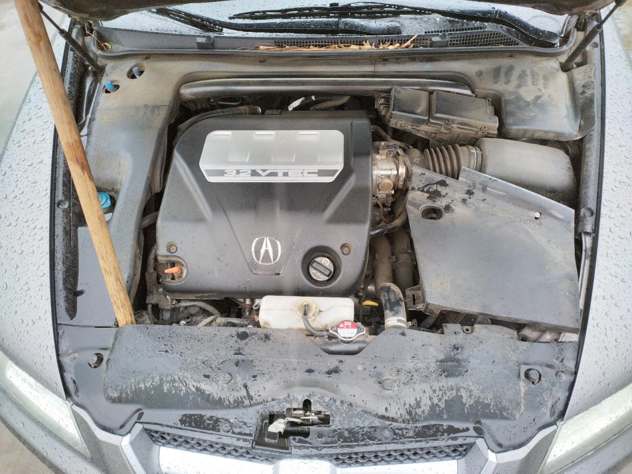 Photo 7 from auction – 2008 ACURA TL with VIN 19UUA662X8A014652