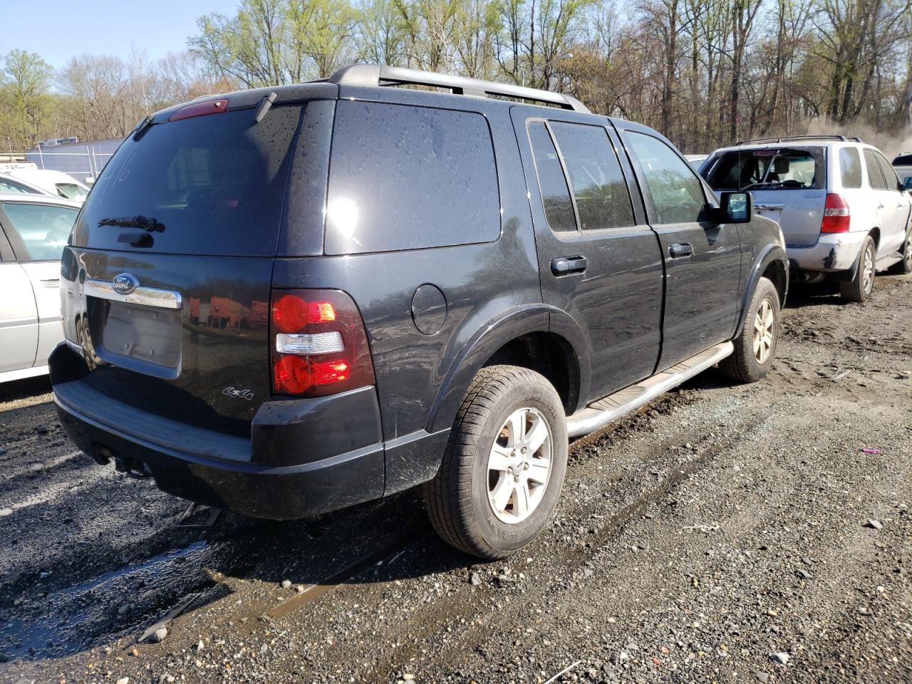 Photo 4 from auction – 2009 FORD EXPLORER X with VIN 1FMEU63E59UA26227