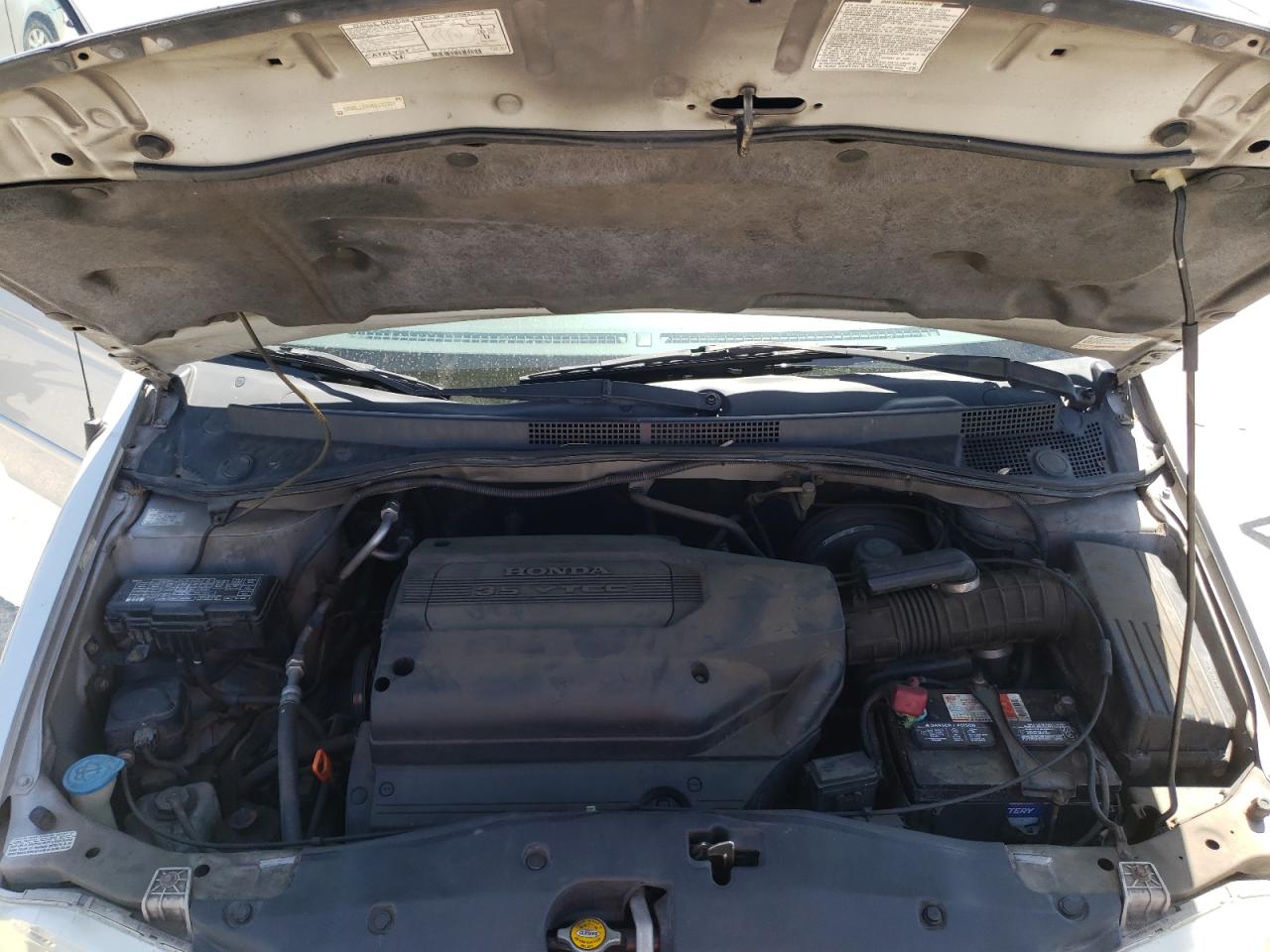Photo 7 from auction – 2004 HONDA ODYSSEY LX with VIN 5FNRL18594B090339