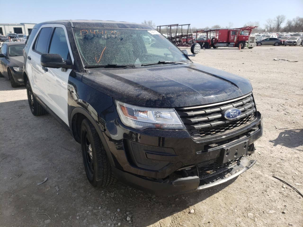FORD EXPLORER P 2017 with VIN 1FM5K8AR9HGD44176 - Photo from auction