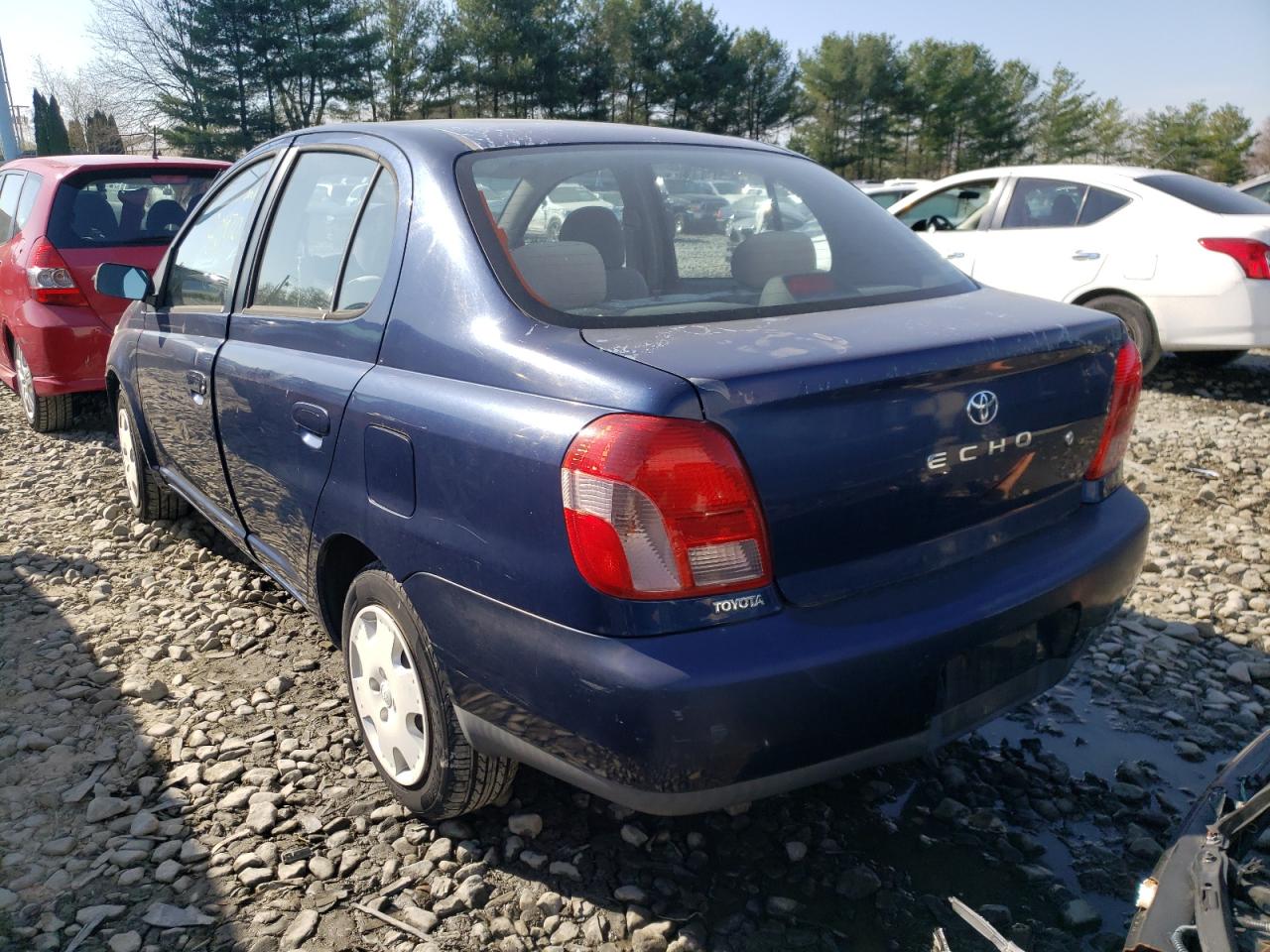 Photo 3 from auction – 2002 TOYOTA ECHO with VIN JTDBT123125030076