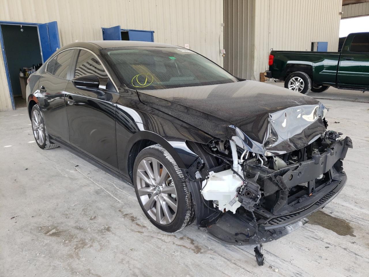 MAZDA 3 SELECT 2020 with VIN 3MZBPACL8LM129375 - Photo from auction