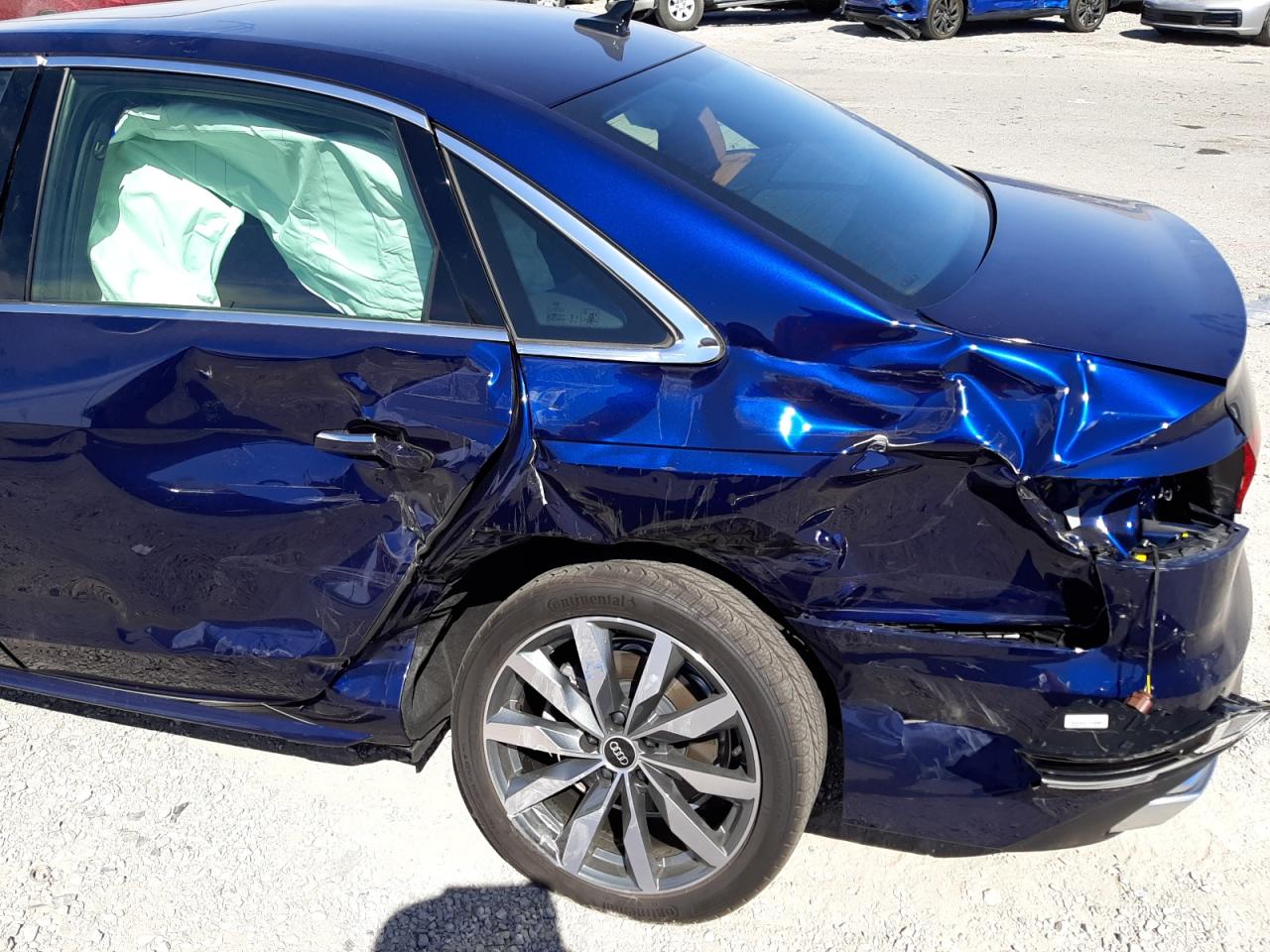 Photo 9 from auction – 2022 AUDI A4 PREMIUM with VIN WAUABAF44NN003697