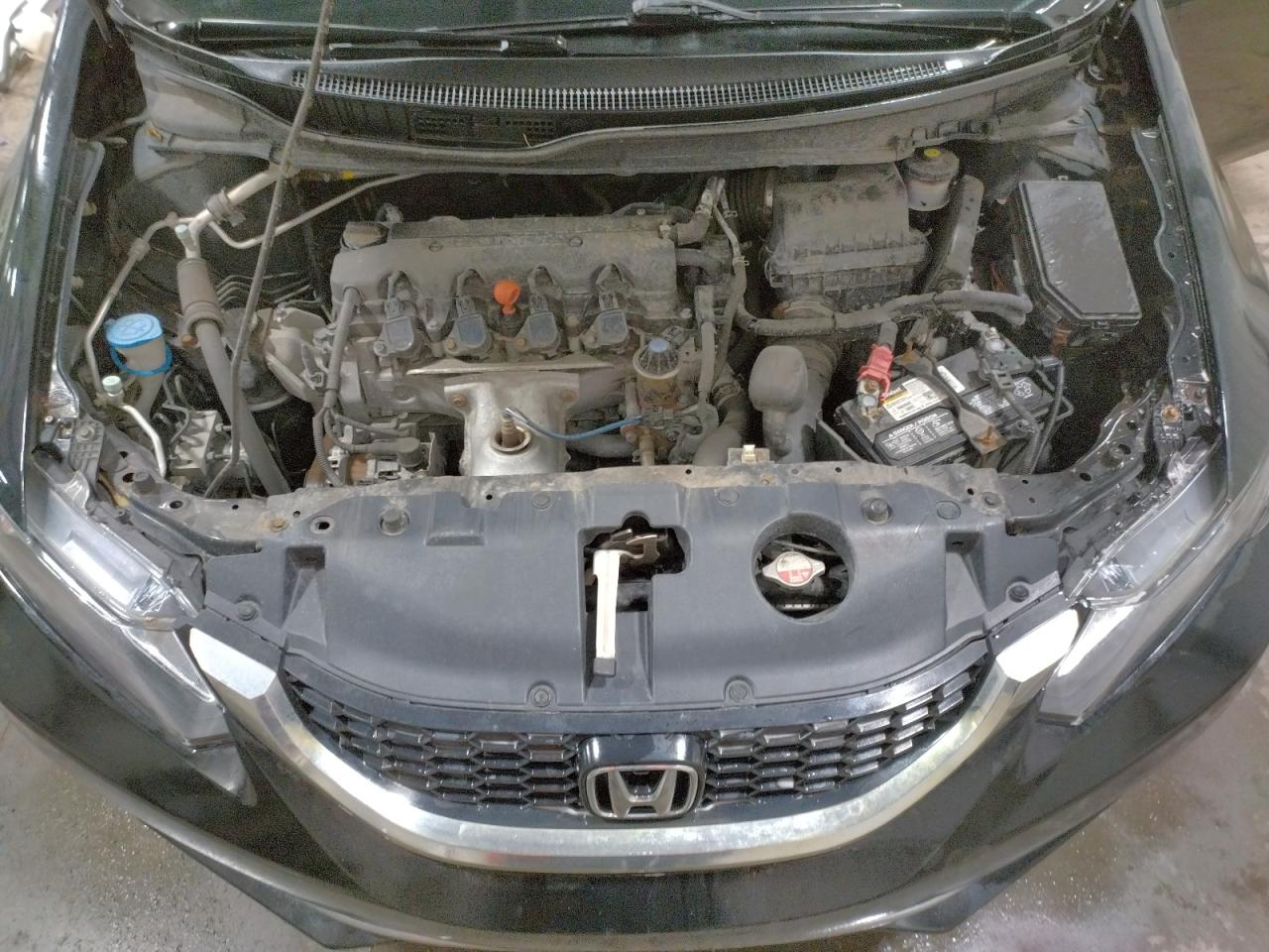 Photo 7 from auction – 2015 HONDA CIVIC LX with VIN 2HGFB2F5XFH525043