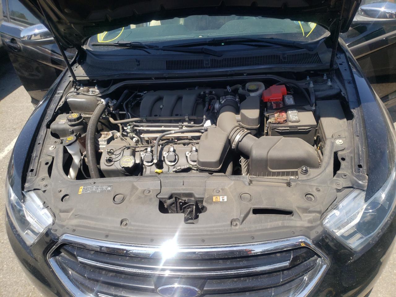 Photo 7 from auction – 2017 FORD TAURUS LIM with VIN 1FAHP2F82HG126974