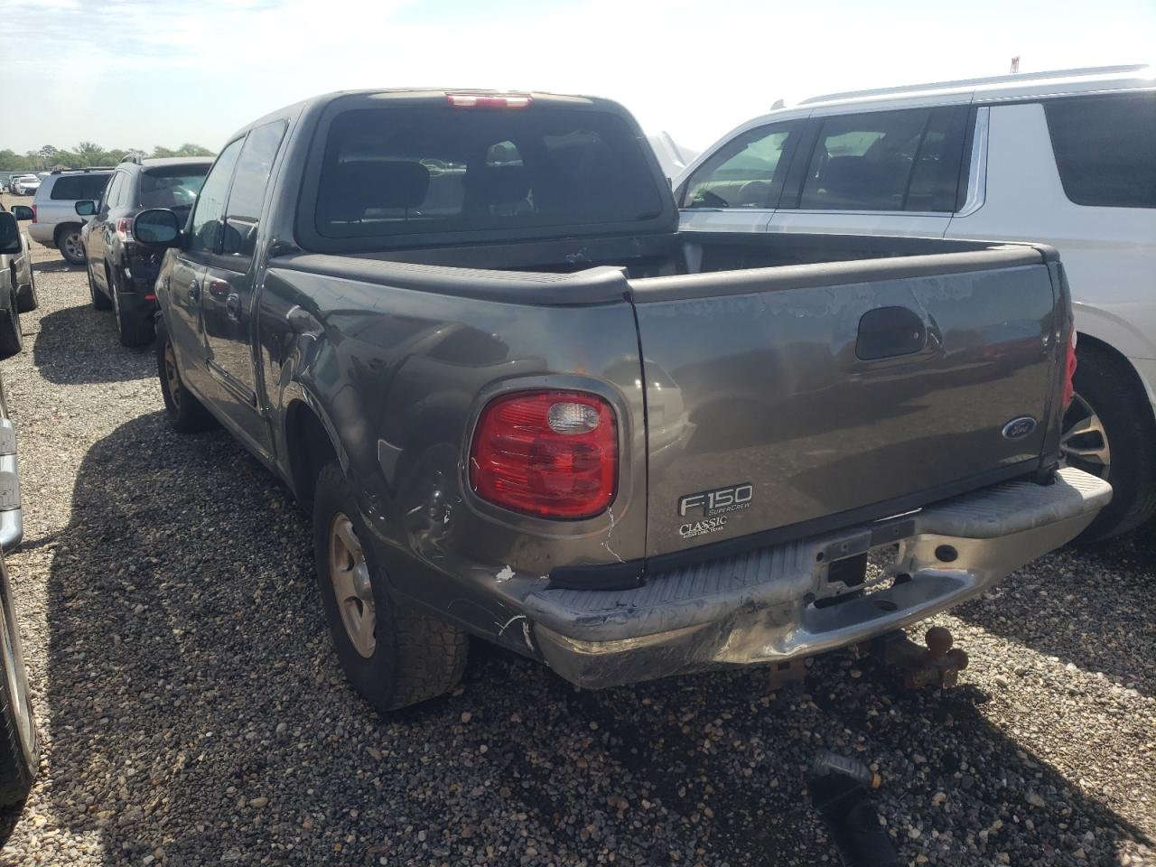 Photo 3 from auction – 2003 FORD F150 SUPER with VIN 1FTRW07673KC38632