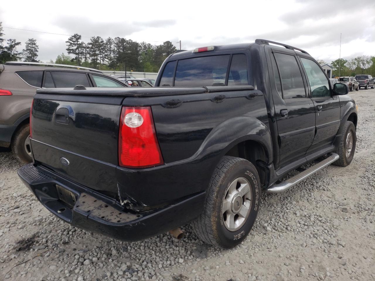 Photo 4 from auction – 2005 FORD EXPLORER S with VIN 1FMDU77K45UB81508