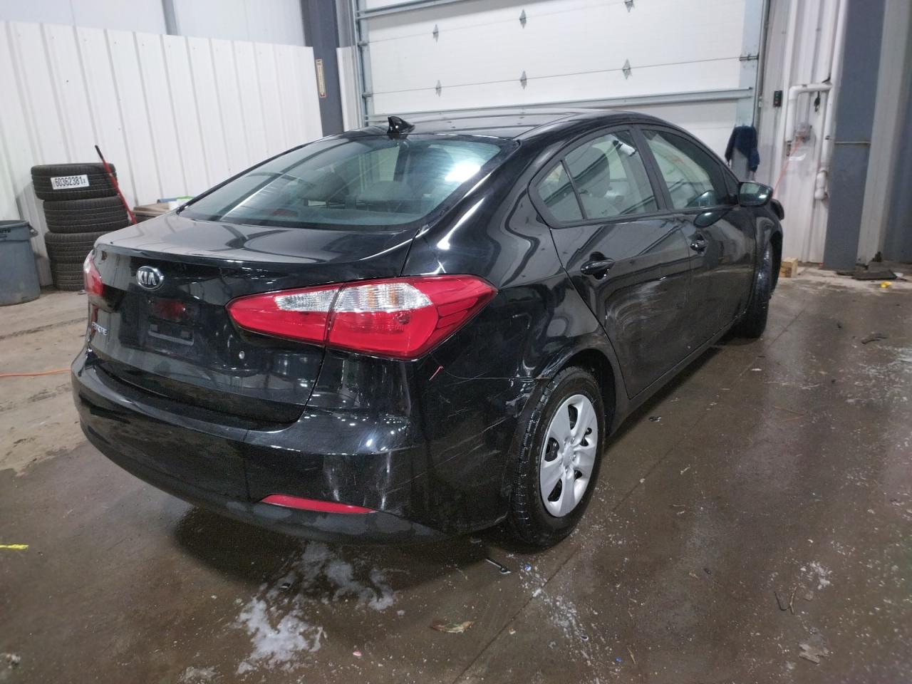 Photo 4 from auction – 2015 KIA FORTE LX with VIN KNAFK4A66F5386141