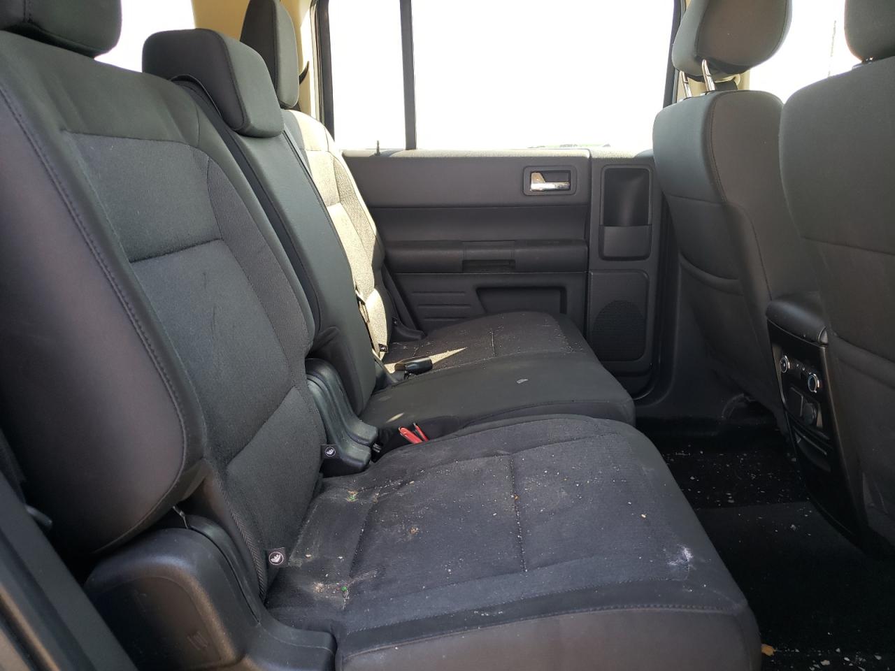 Photo 6 from auction – 2016 FORD FLEX SE with VIN 2FMGK5B85GBA13159