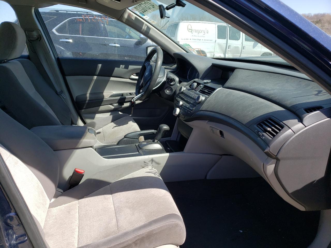 Photo 5 from auction – 2010 HONDA ACCORD LXP with VIN 1HGCP2F49AA130399