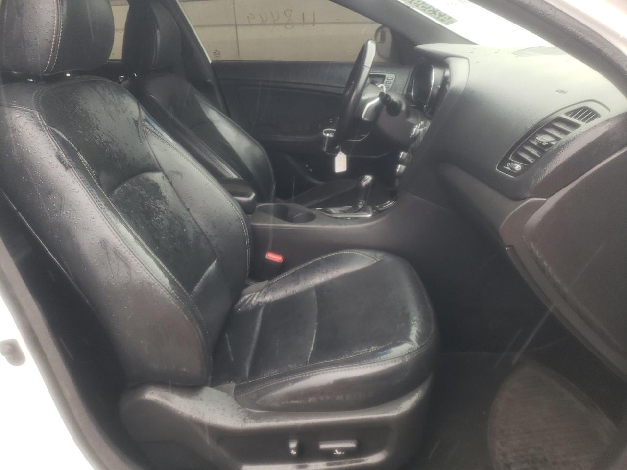 Photo 5 from auction – 2013 KIA OPTIMA SX with VIN 5XXGR4A69DG115778