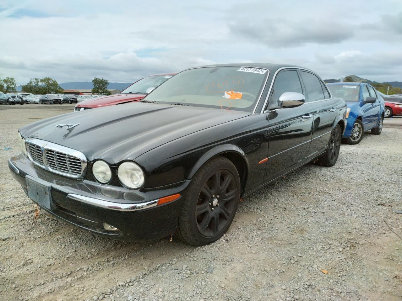 Photo 2 from auction – 2004 JAGUAR VANDENPLAS with VIN SAJWA74C54SG24069