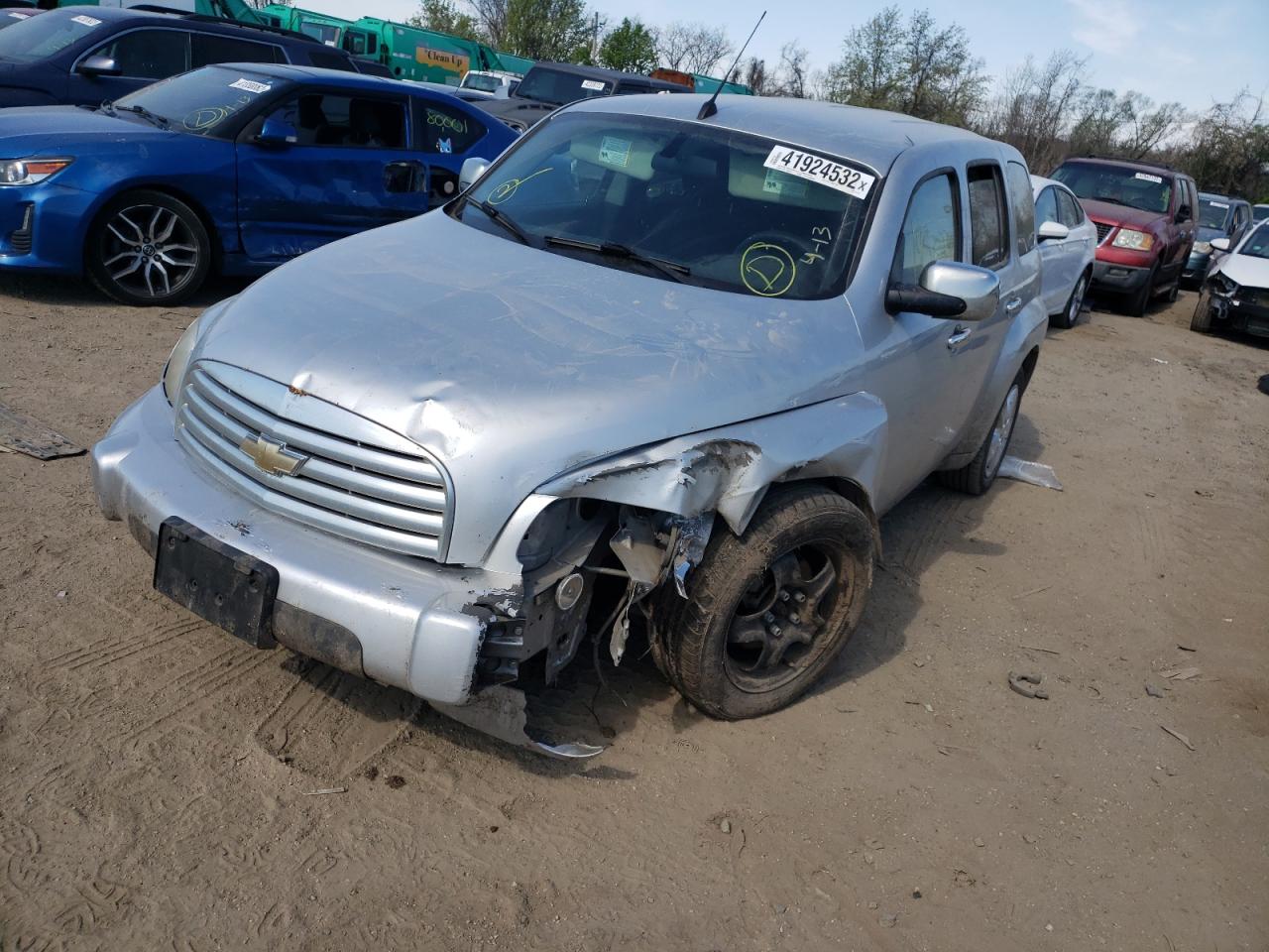 Photo 2 from auction – 2011 CHEVROLET HHR LT with VIN 3GNBABFW5BS601291