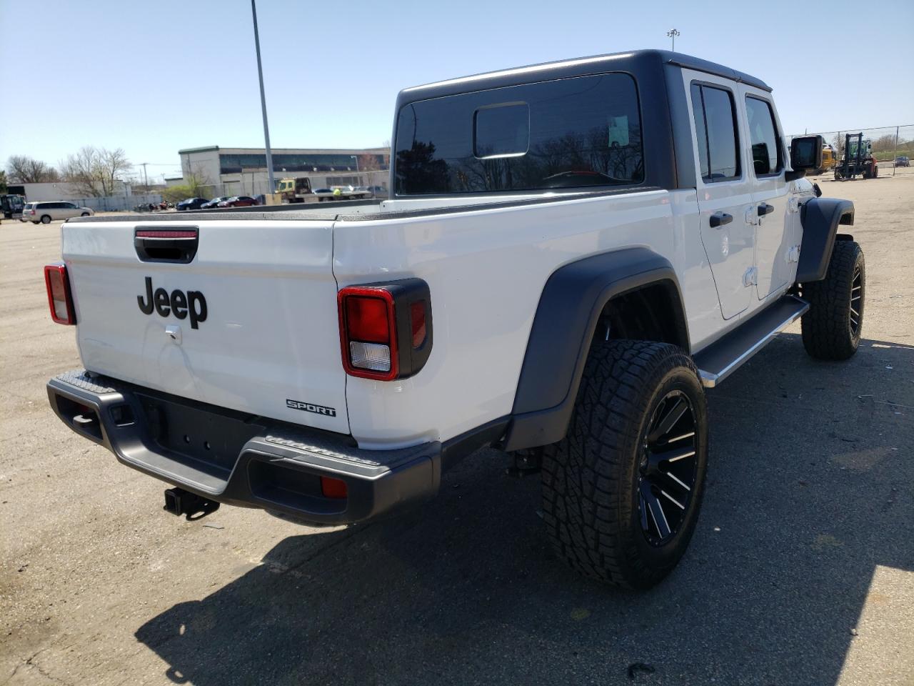 Photo 4 from auction – 2021 JEEP GLADIATOR with VIN 1C6HJTAG5ML510689