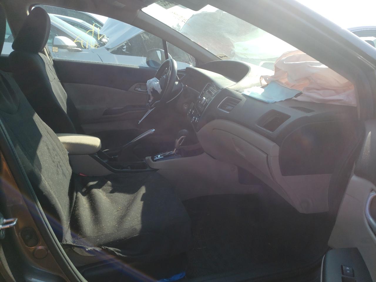 Photo 5 from auction – 2013 HONDA CIVIC LX with VIN 19XFB2F53DE238117