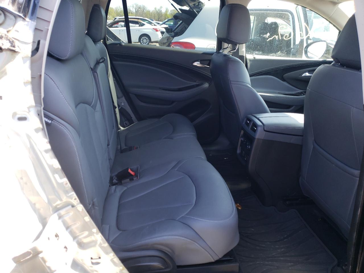 Photo 6 from auction – 2019 BUICK ENVISION E with VIN LRBFXCSA7KD031155