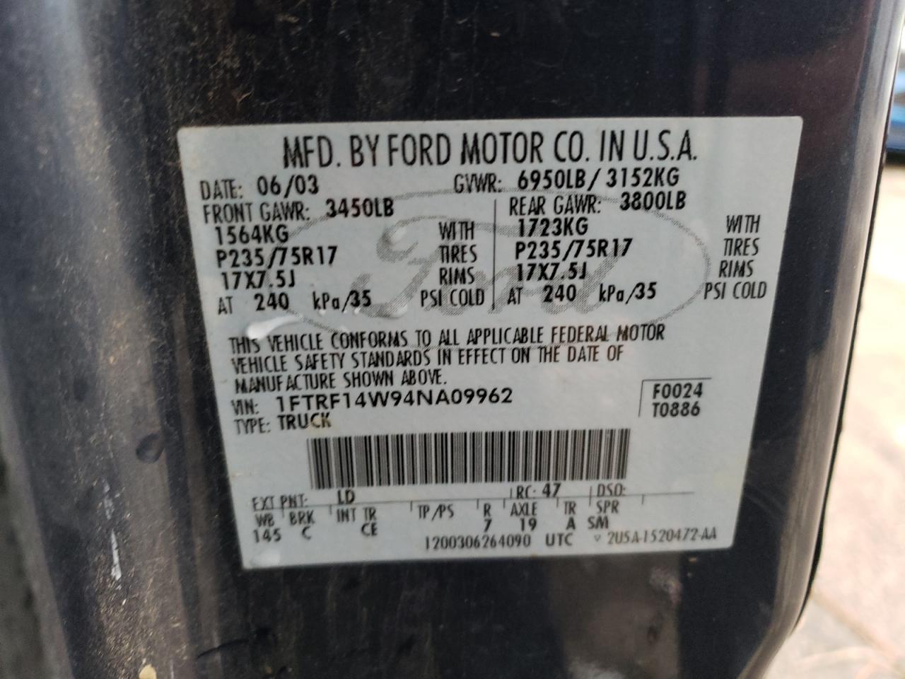 Photo 10 from auction – 2004 FORD F150 with VIN 1FTRF14W94NA09962