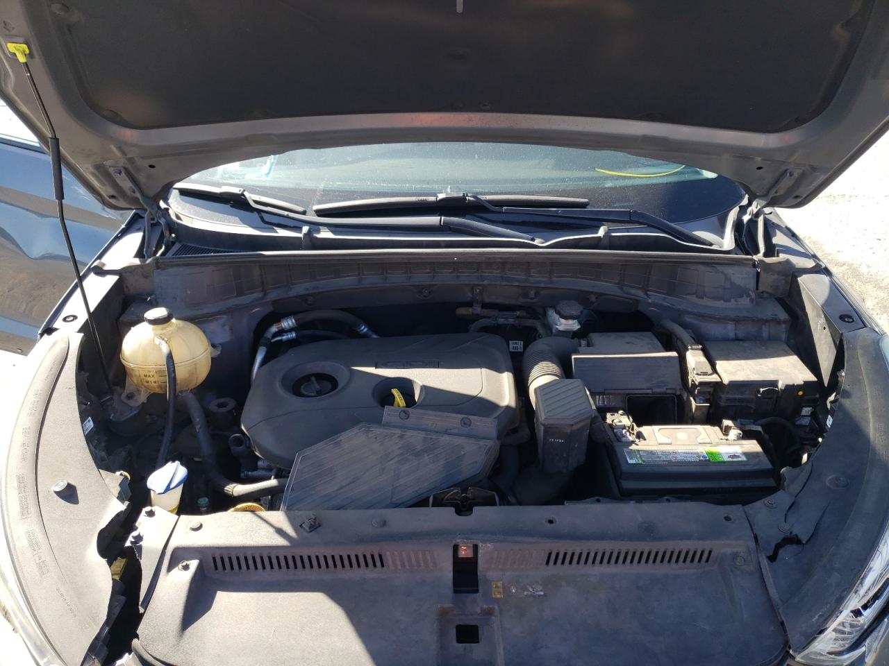Photo 7 from auction – 2016 HYUNDAI TUCSON LIM with VIN KM8J33A40GU141826