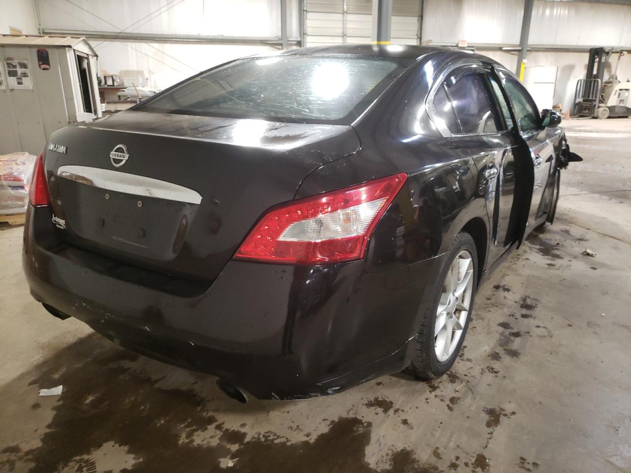 Photo 4 from auction – 2010 NISSAN MAXIMA S with VIN 1N4AA5AP0AC831207