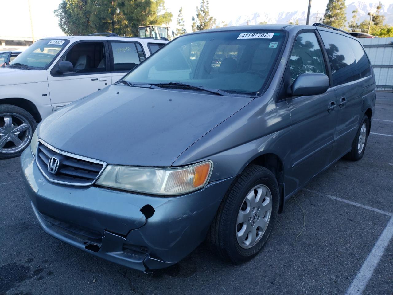Photo 15 from auction – 2002 HONDA ODYSSEY EX with VIN 5FNRL18762B026161