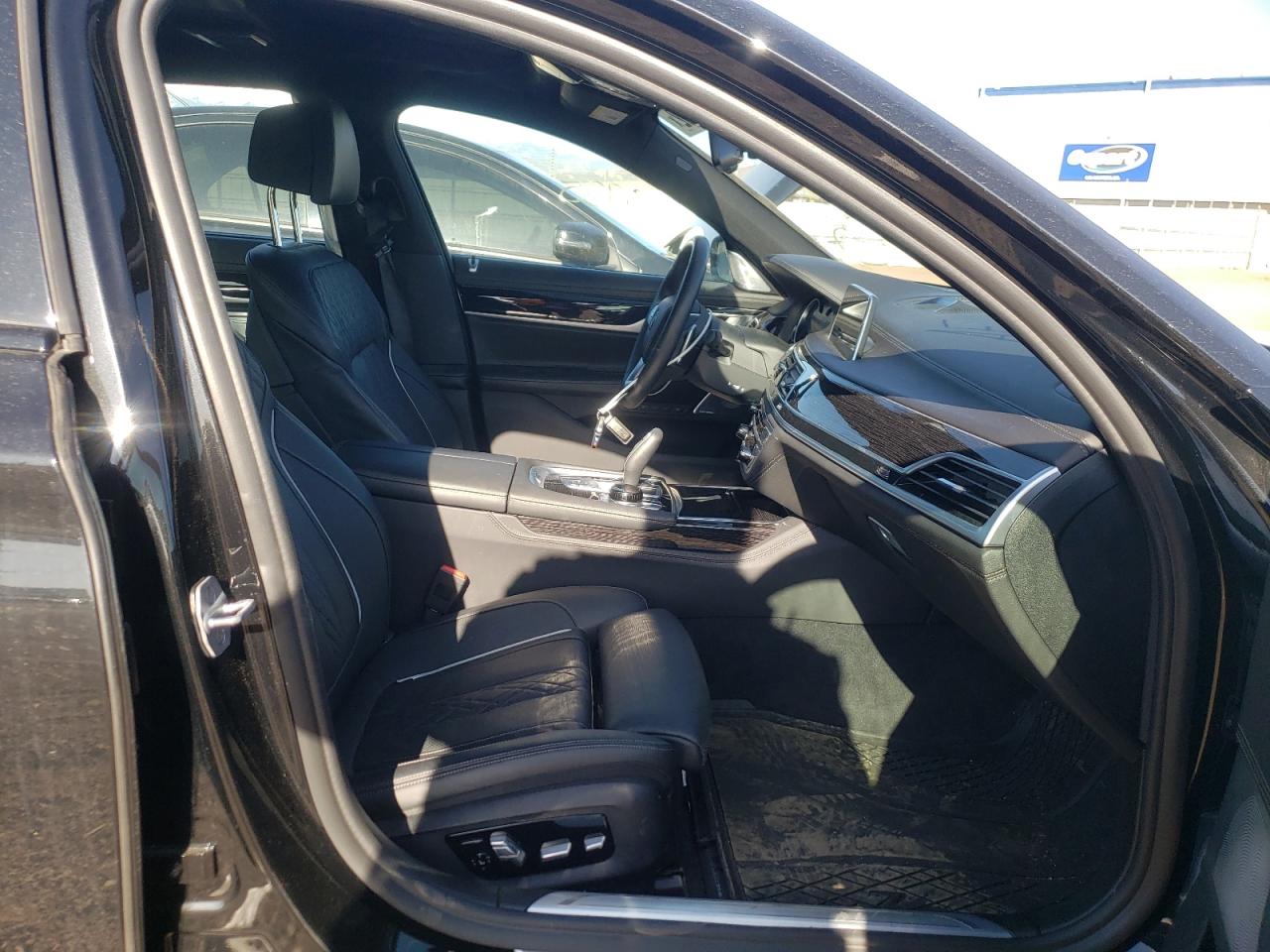 Photo 5 from auction – 2019 BMW ALPINA B7 with VIN WBA7F2C54KB239295