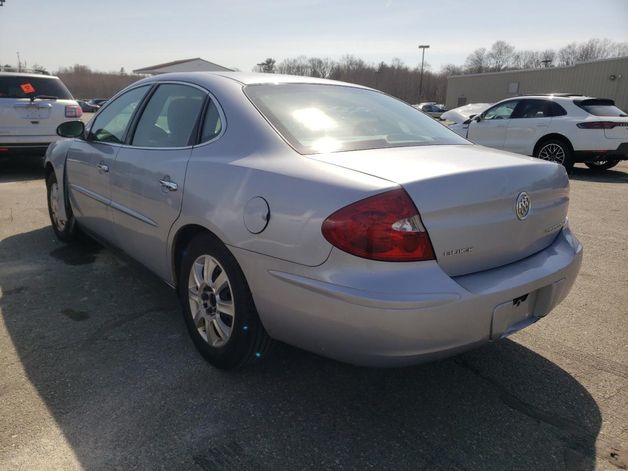 Photo 3 from auction – 2005 BUICK LACROSSE C with VIN 2G4WC532751242531
