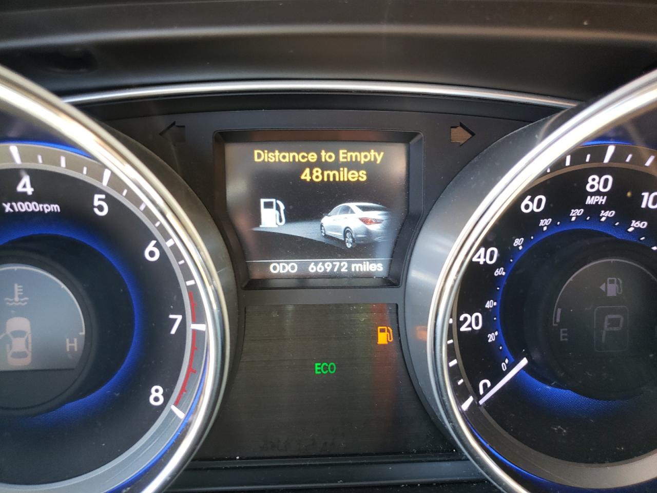 Photo 8 from auction – 2014 HYUNDAI SONATA SE with VIN 5NPEC4AC4EH844405