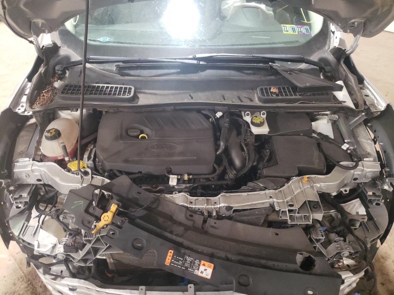 Photo 7 from auction – 2018 FORD ESCAPE SE with VIN 1FMCU9GD1JUC28707