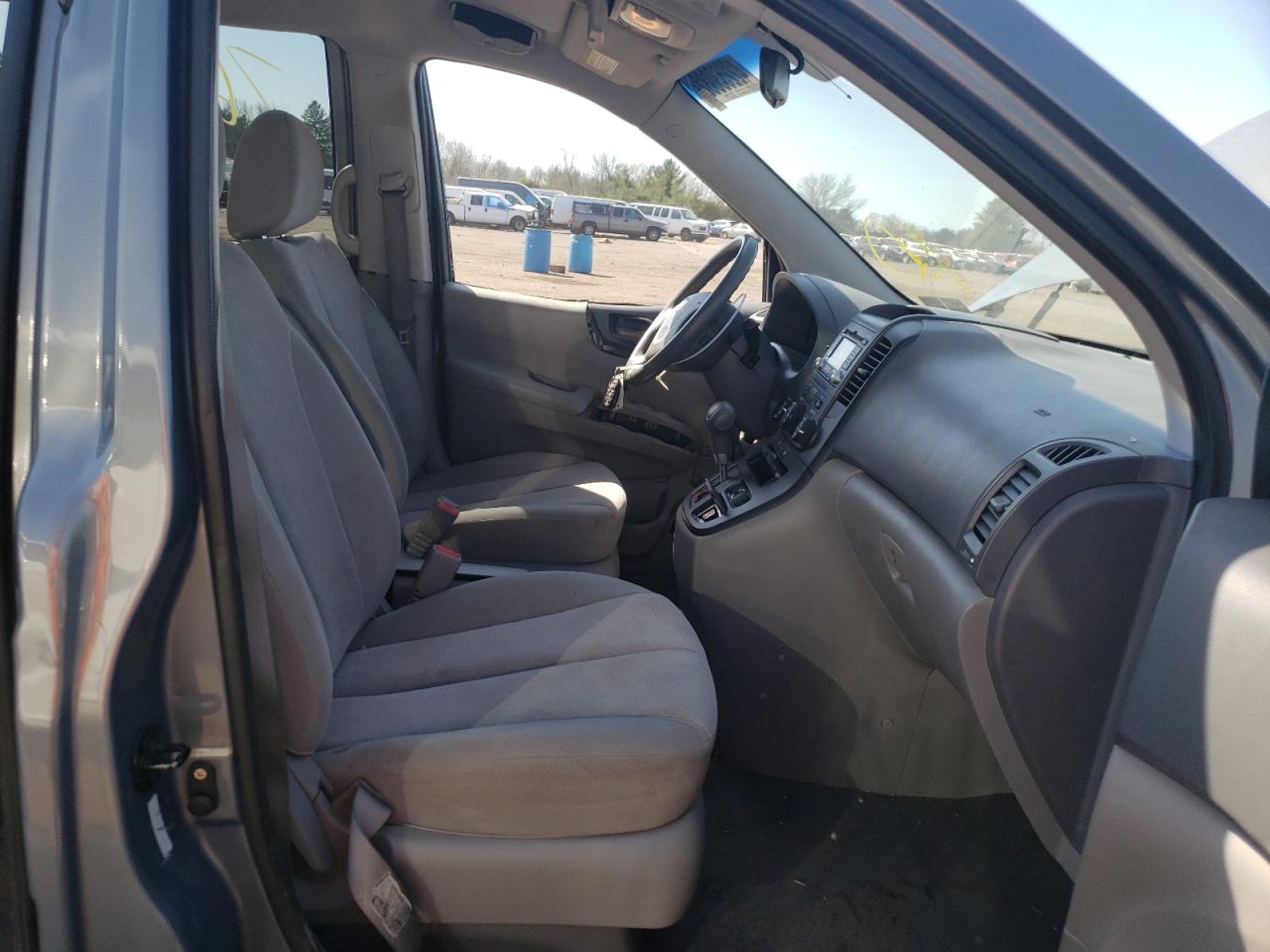 Photo 5 from auction – 2009 KIA SEDONA EX with VIN KNDMB233196311640