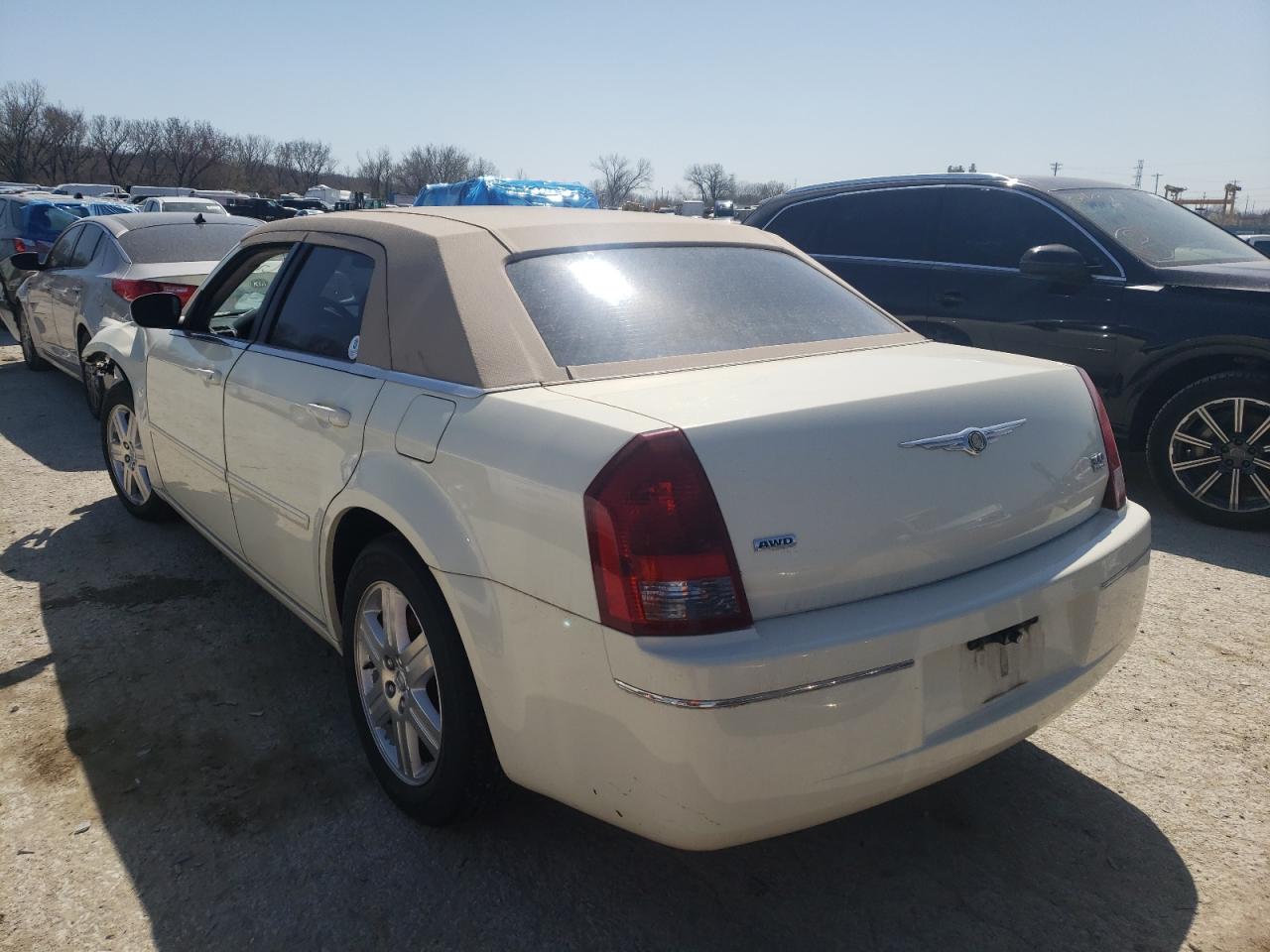 Photo 3 from auction – 2006 CHRYSLER 300 LIMITE with VIN 2C3KK53G76H137924